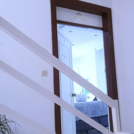 Cute 1 Bed Apartment, At The Heart Of Konyaalti Antalya